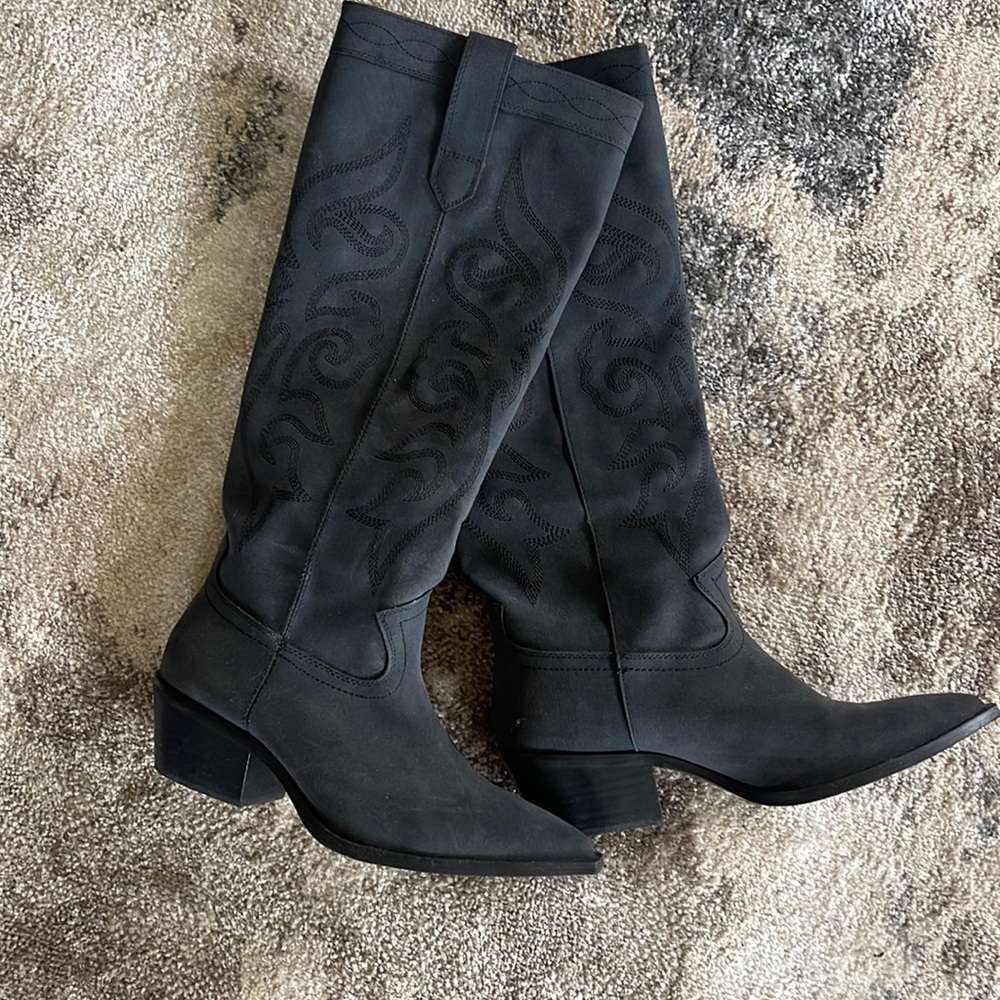 Vici Cowboy Boots